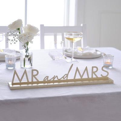 Wedding Mr & Mrs Table Sign
